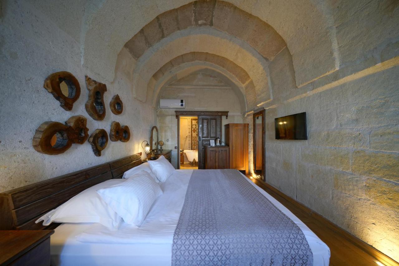 Eyes Of Cappadocia Cave Hotel Üçhisar Exterior foto